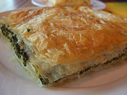 Spanakopita – Warehouse Deli by Alpha on Flickr, CC-BY-SA 2.0